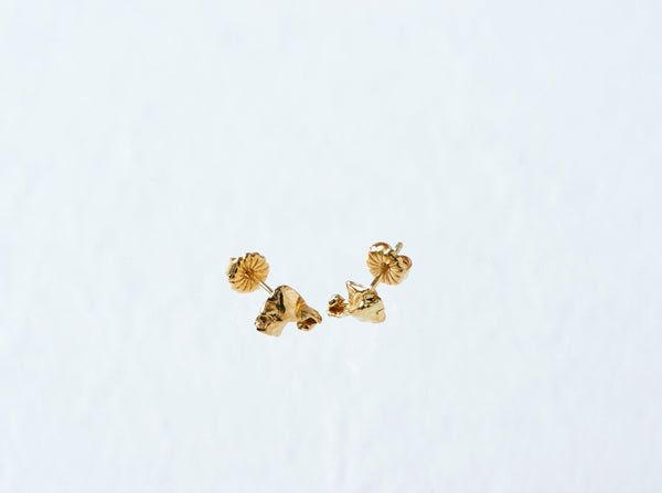 ESTHER 星屑ピアス