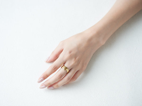 ESTHER VENUSリング