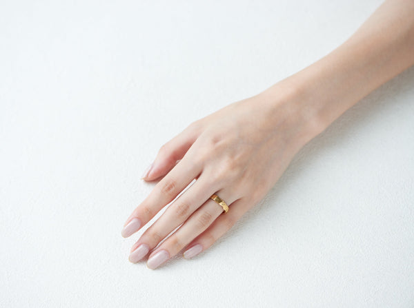 ESTHER VENUSリング